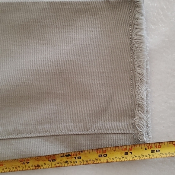 LOFT Green Cropped Stretch Jean Size 2 Petite - Picture 6 of 11